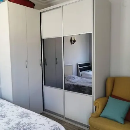 Konak Arya *