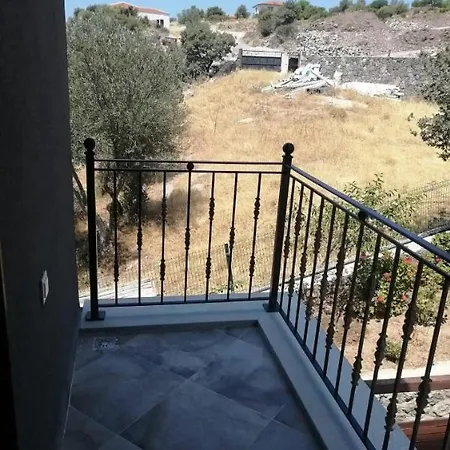 Konak Arya *